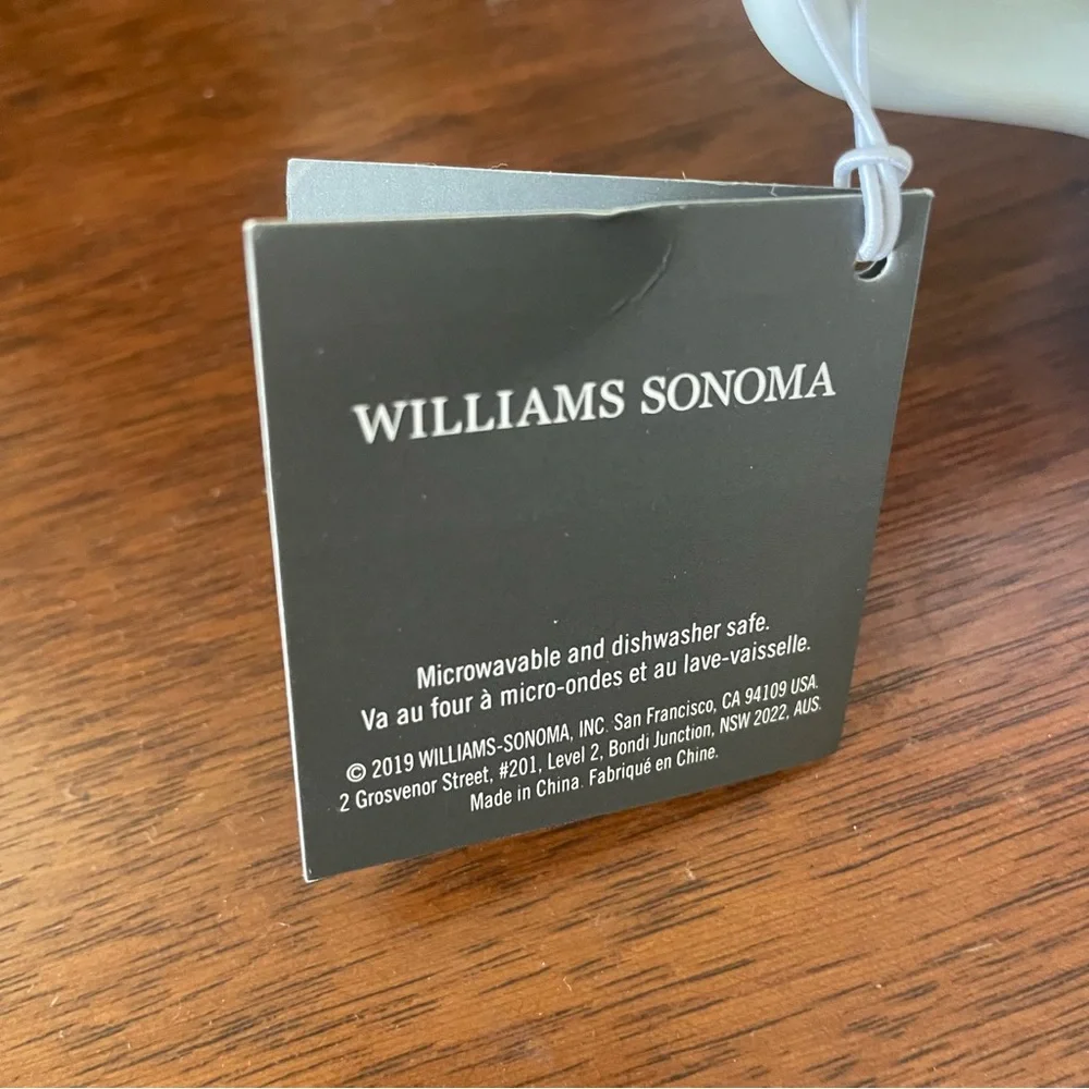 Williams Sonoma Holiday Heart Mug Gold St. Jude Children's Research Hospital NWT